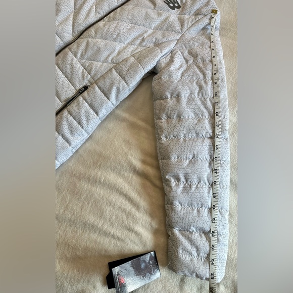 New Balance Long Warm Puffer Coat White Hooded Full Zip with Pockets Size M - Picture 8 of 13